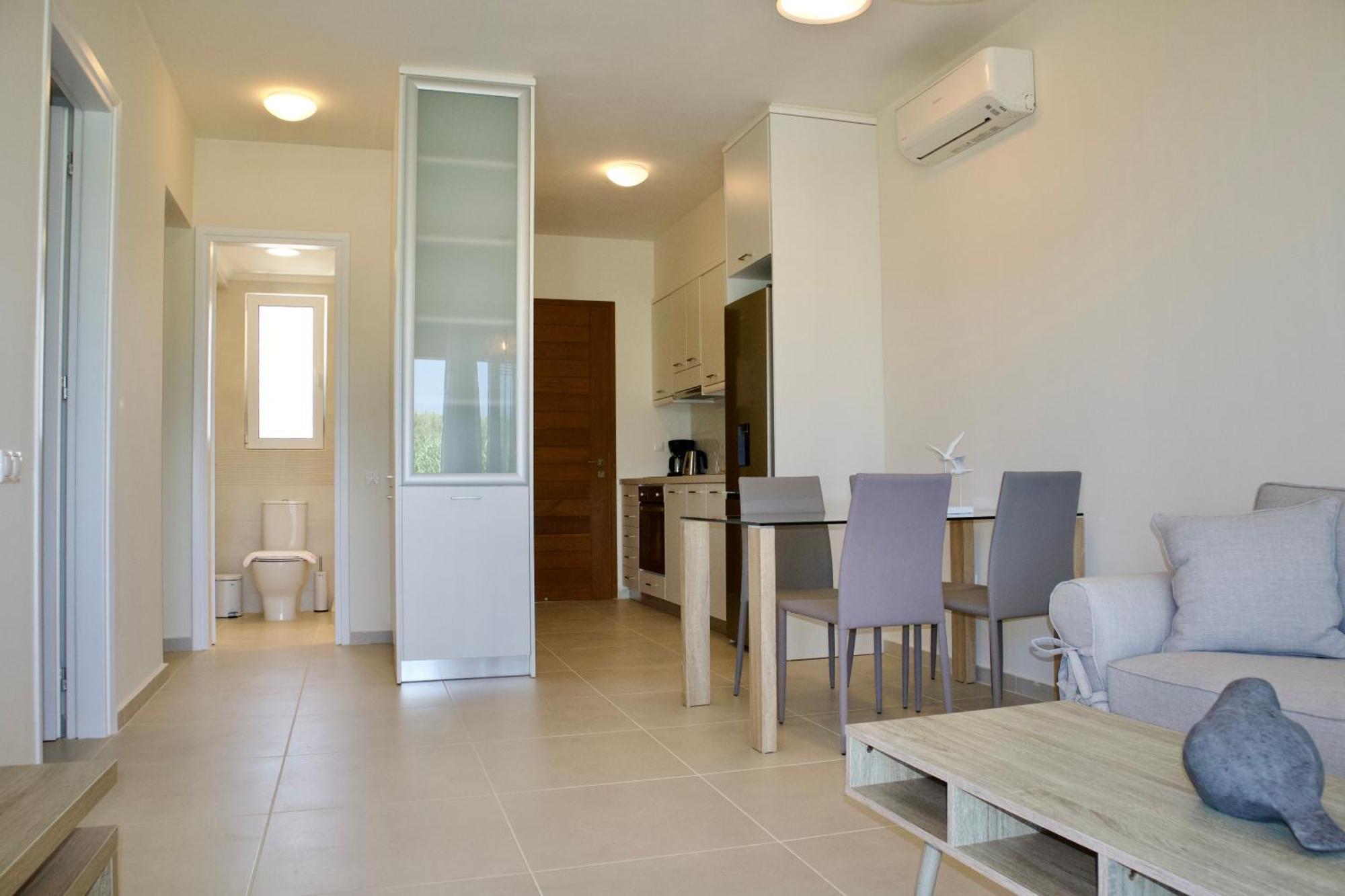 Resitour - Aphrodite Beachfront Pírgosz Pszilonéru Szoba fotó